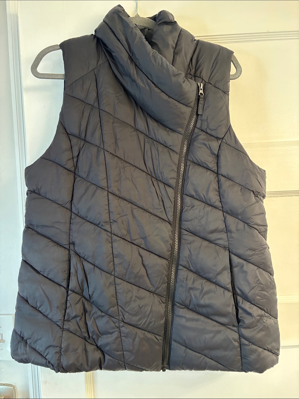 Nicole Miller Quilted Asymmetrical Zip Vest - Gray